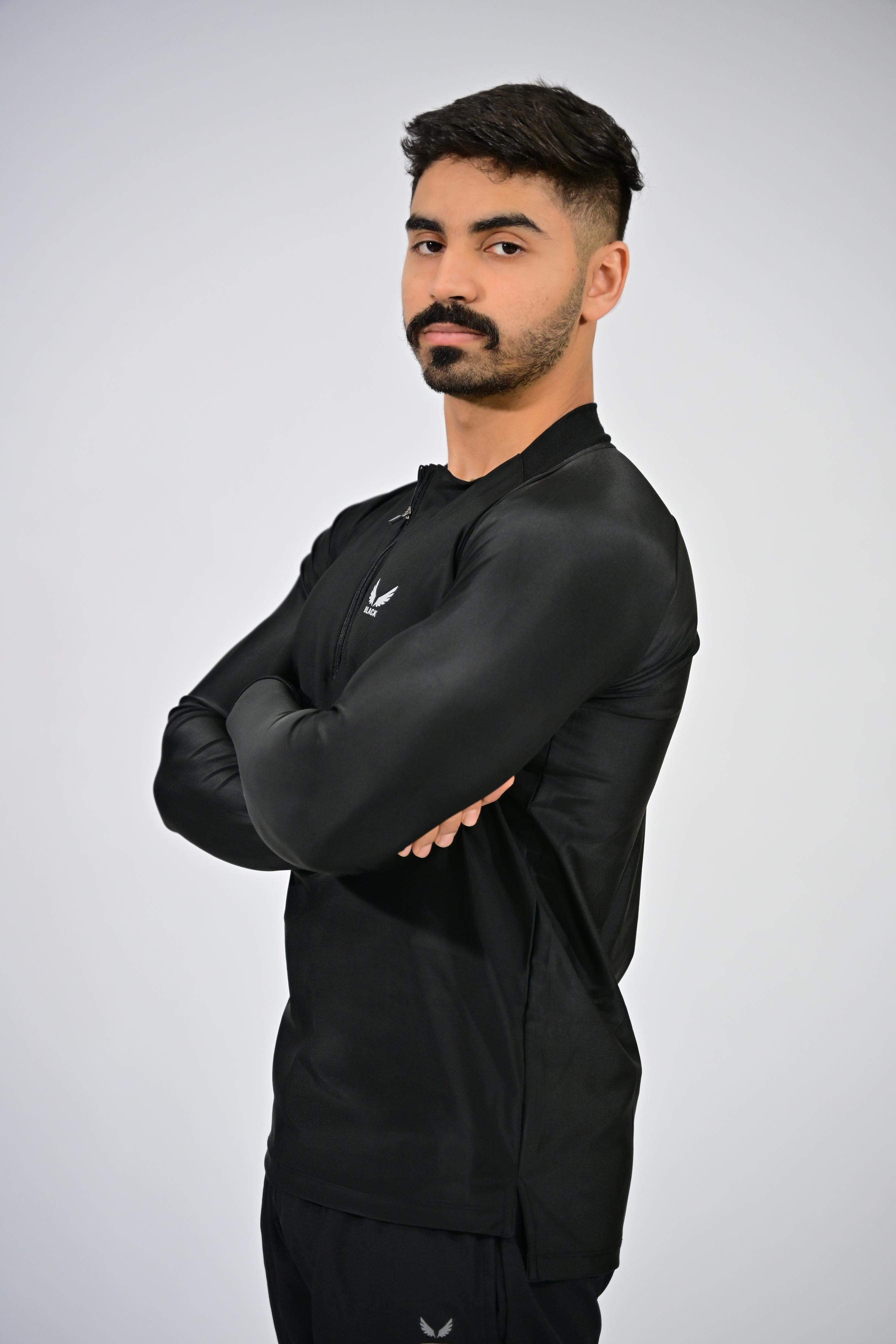 APEX MOCK NECK BLACK