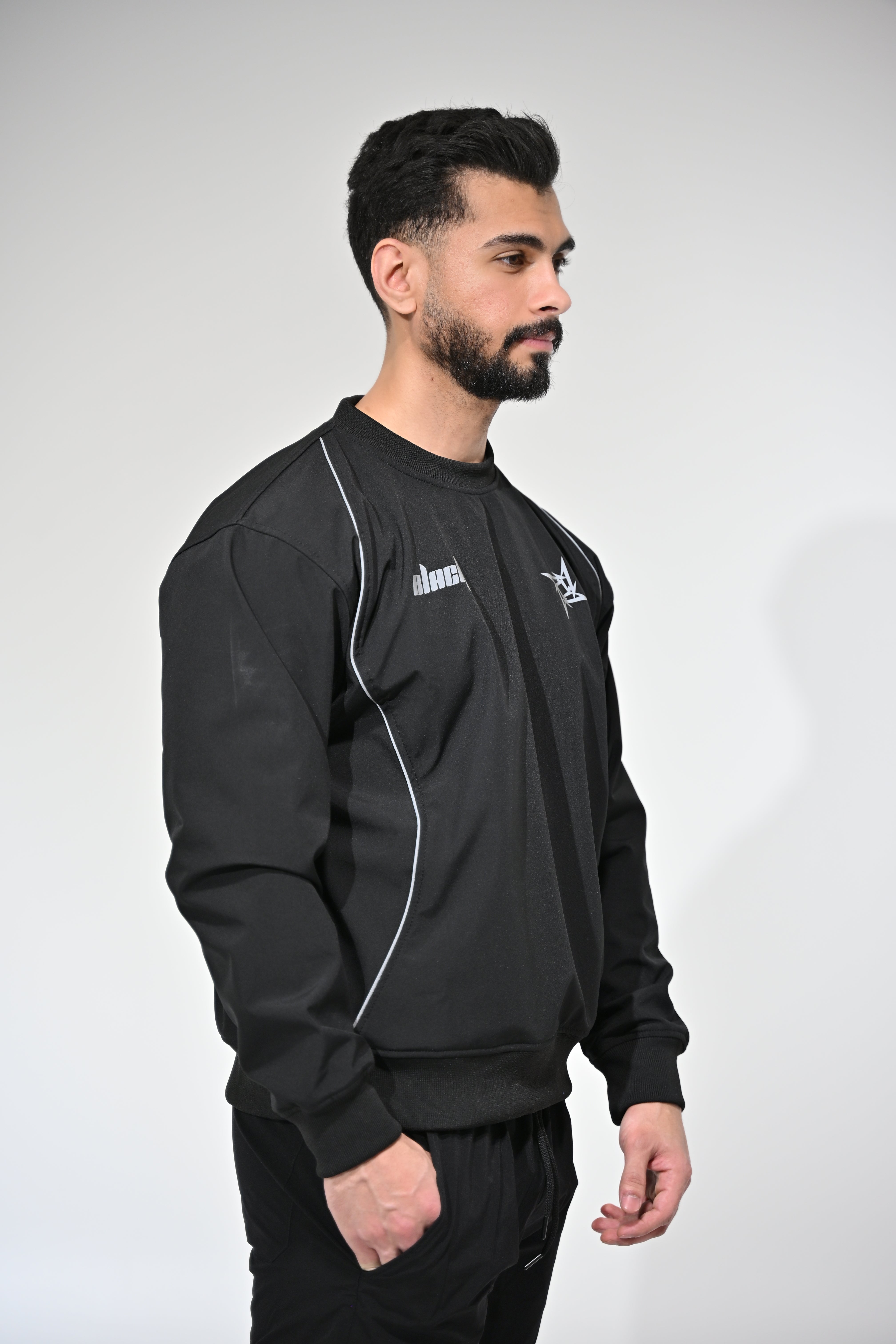 BLACK x REFLECTIVE SWEAT
