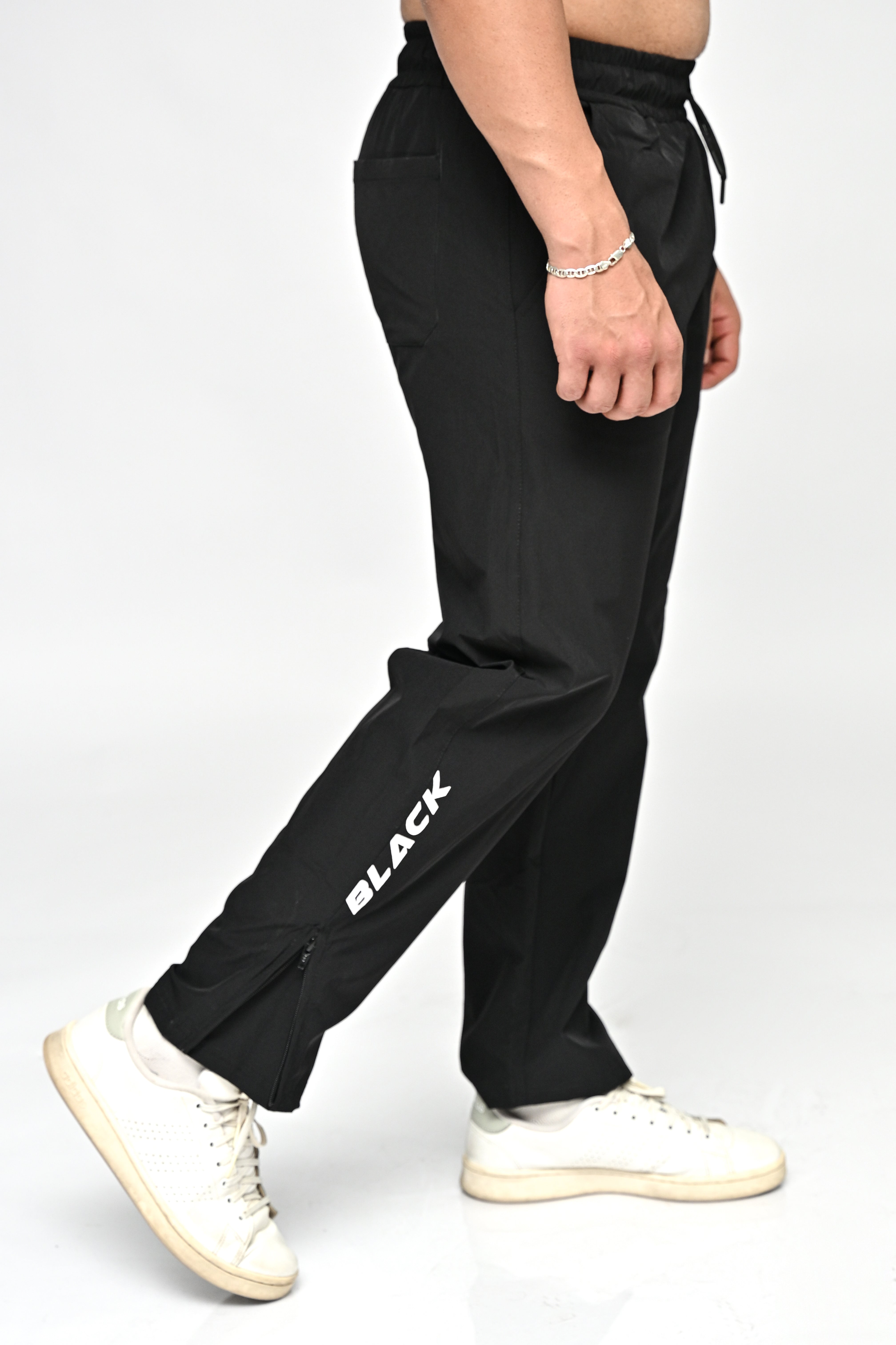 FLEX TRAINING PANTS